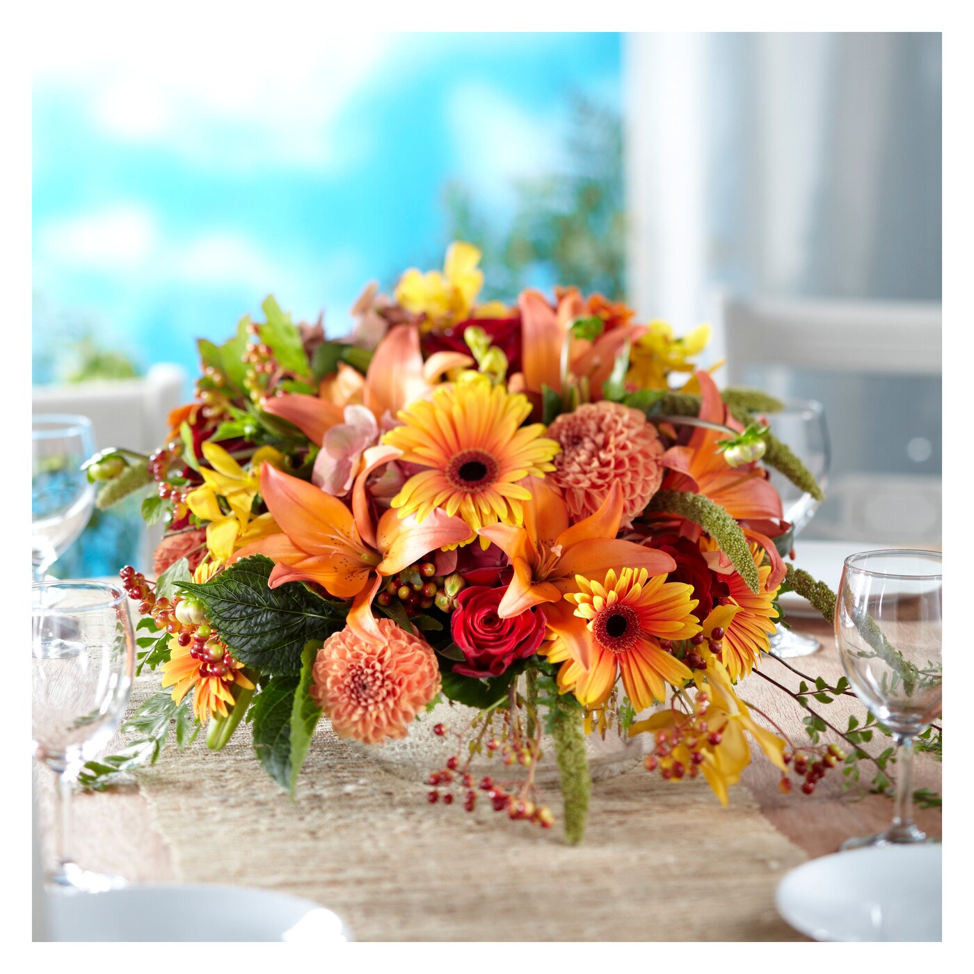 One and Only Centerpiece flower arrangement